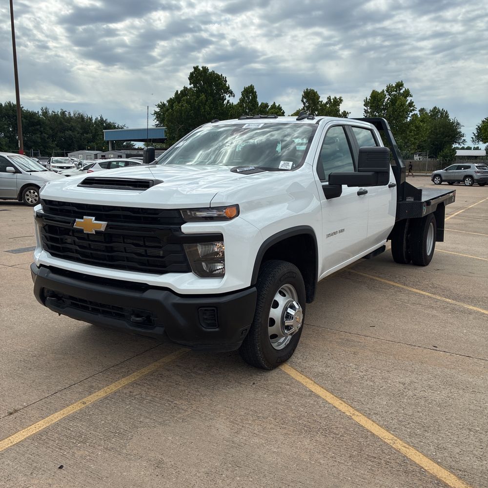 2025 Chevrolet Silverado 3500HD CC Work Truck