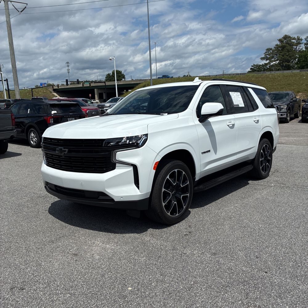 2024 Chevrolet Tahoe RST