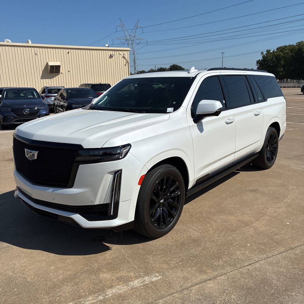 2023 Cadillac Escalade ESV Sport Platinum