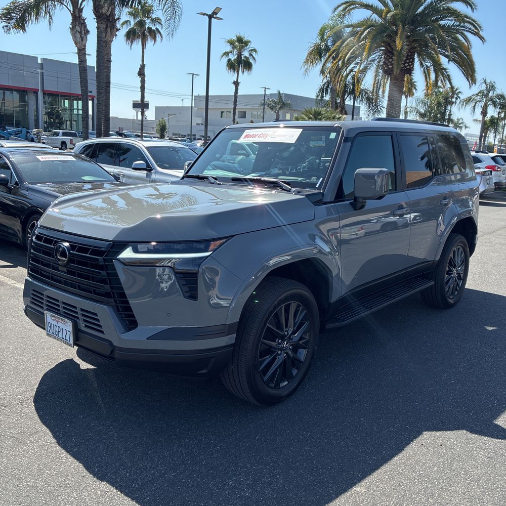 2025 Lexus GX 550 Premium