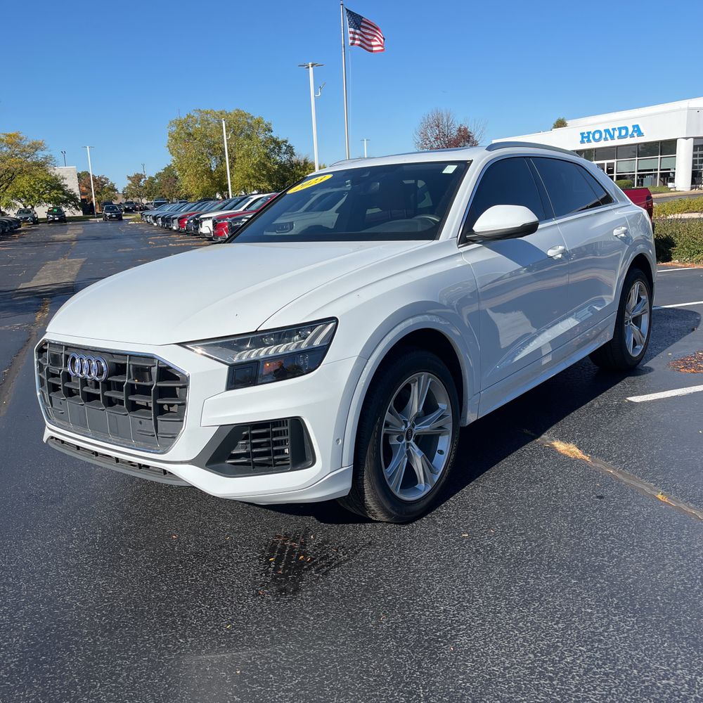 2023 Audi Q8 Premium 55 TFSI