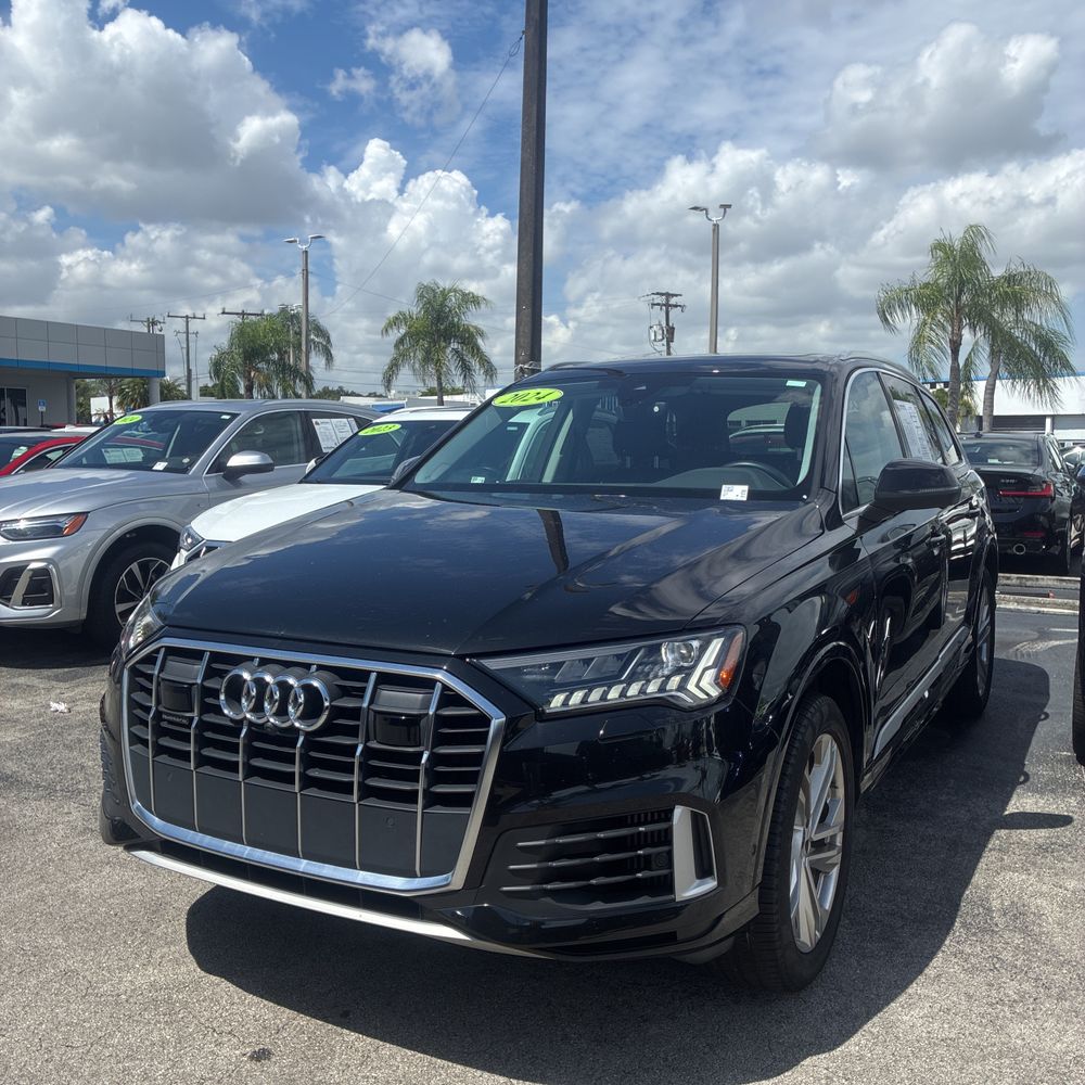 2024 Audi Q7 Premium Plus 55